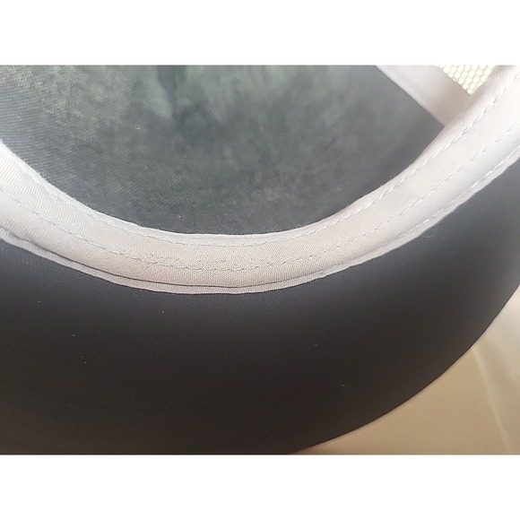 The House Boardshop Snapback Hat - Green and Black Skater Cap - Picture 6 of 6